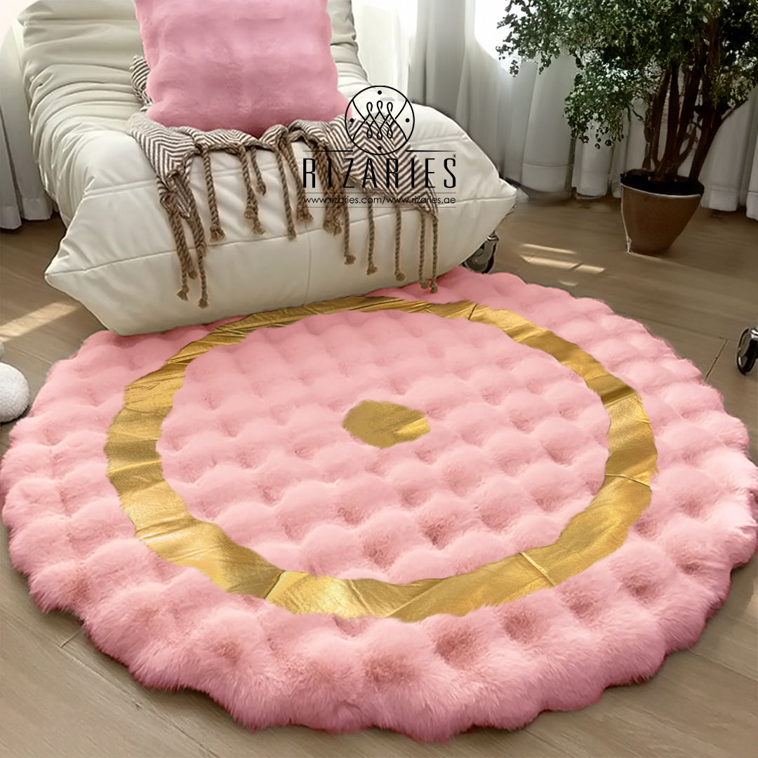 SuperSoft Box Style Fur with Gold Round Rug