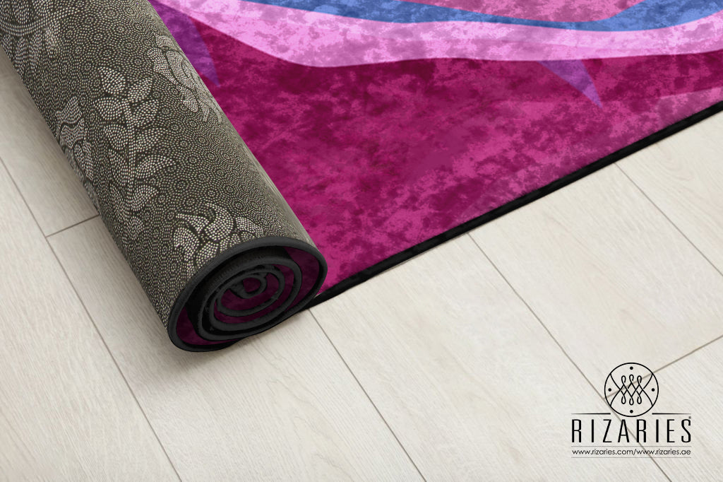 Shades of Pink Centerpiece (Rug)