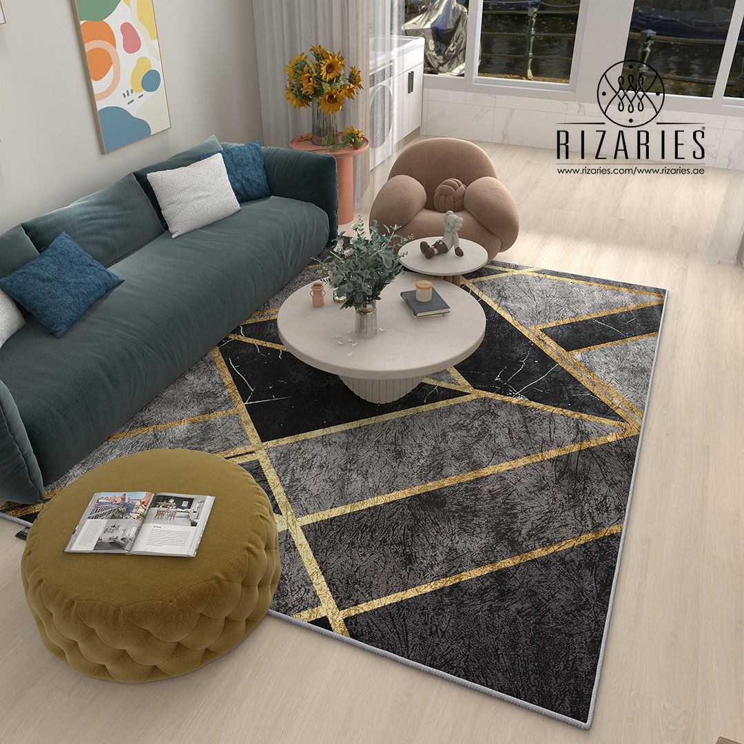 Grey Geometric Centerpiece (Rug)
