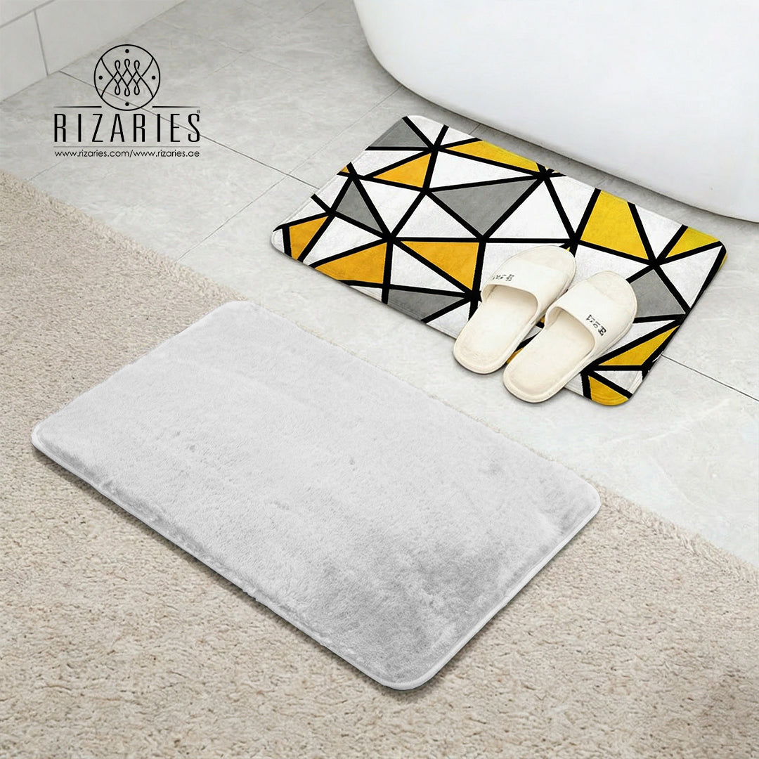 Off White & Yellow Mat Set