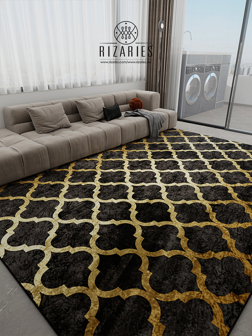 Grey Quatrefoil Centerpiece (Rug)