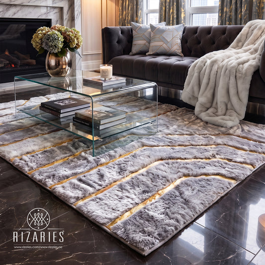 SuperSoft Plain Fur with Gold Centerpiece (Rug)