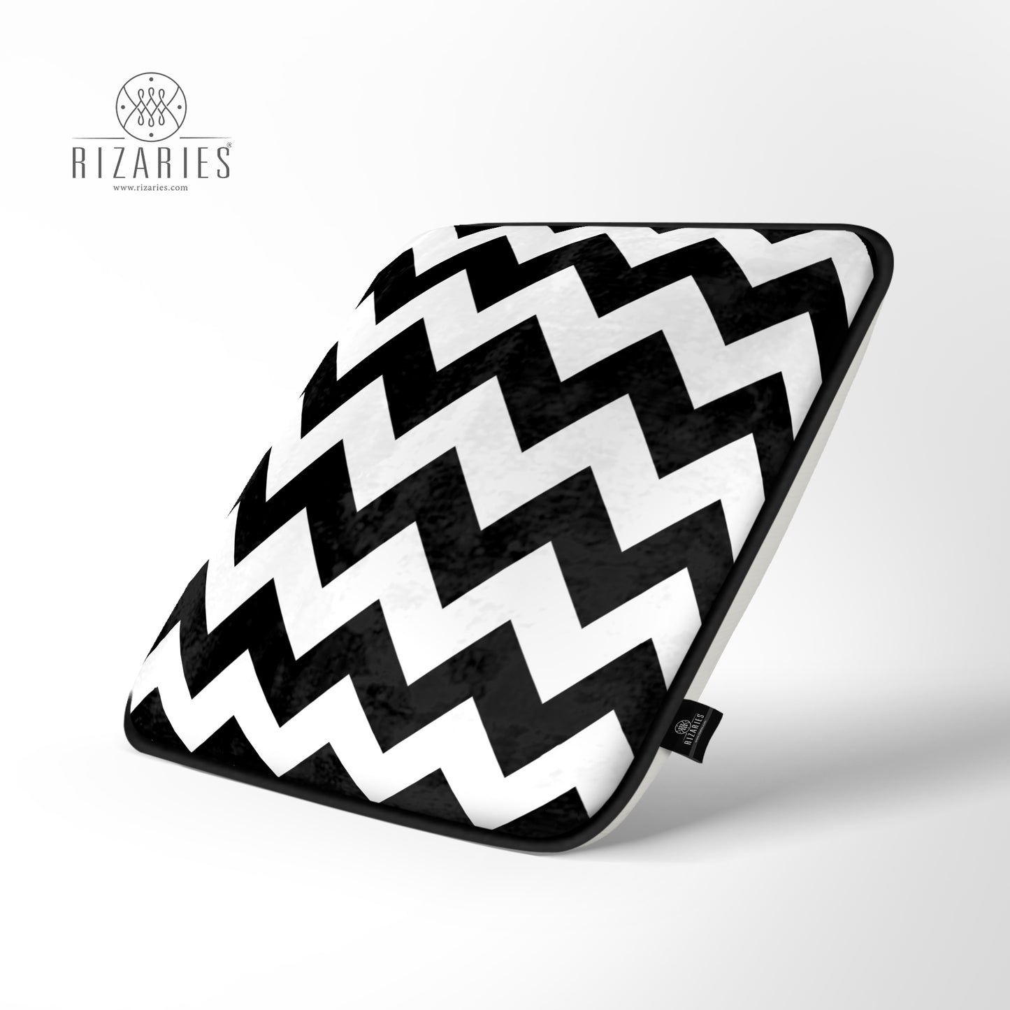 Super Soft Black & White Chair Pad/Cushion