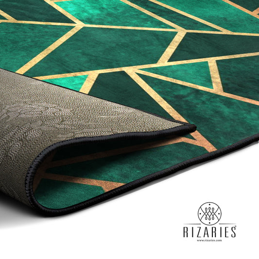 New Green Geometric Centerpiece (Rug)