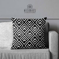 SuperSoft Black White Diamond Maze