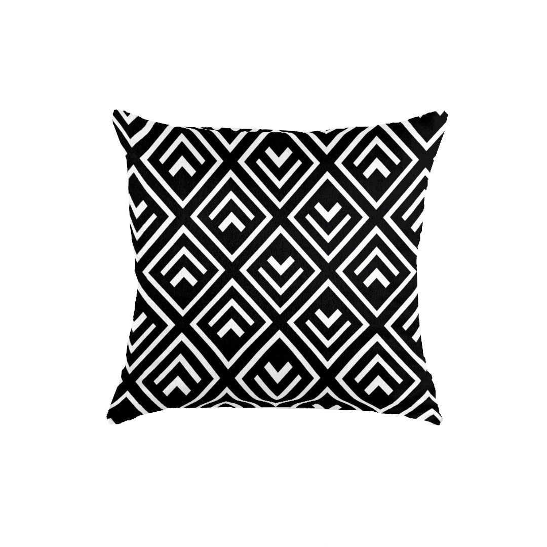 SuperSoft Black White Diamond Maze