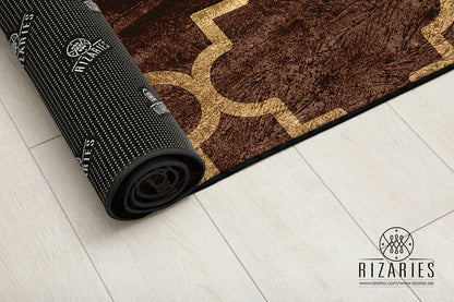 Brown Quatrefoil Centerpiece (Rug)