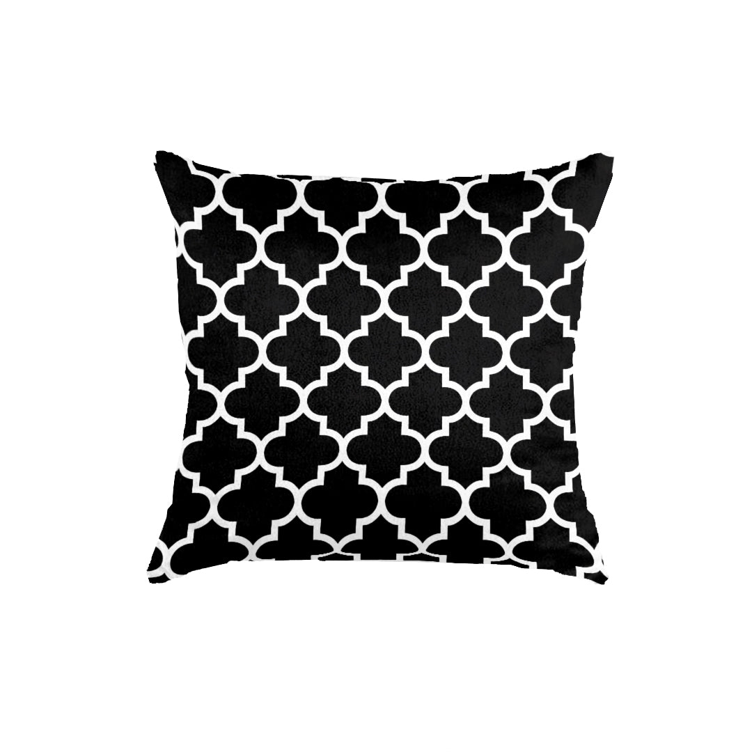 SuperSoft Black & White Quatrefoil