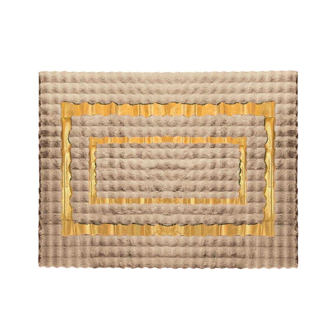 SuperSoft Box Style Fur with Gold Centerpiece (Rug)