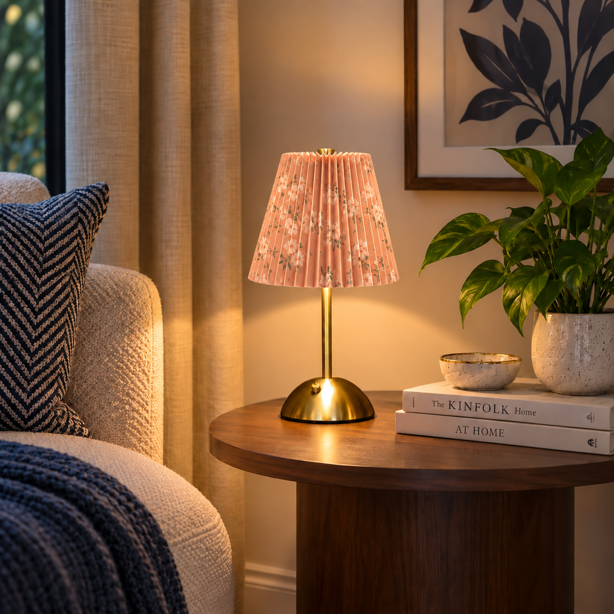 Peach Glow Desk Lamp