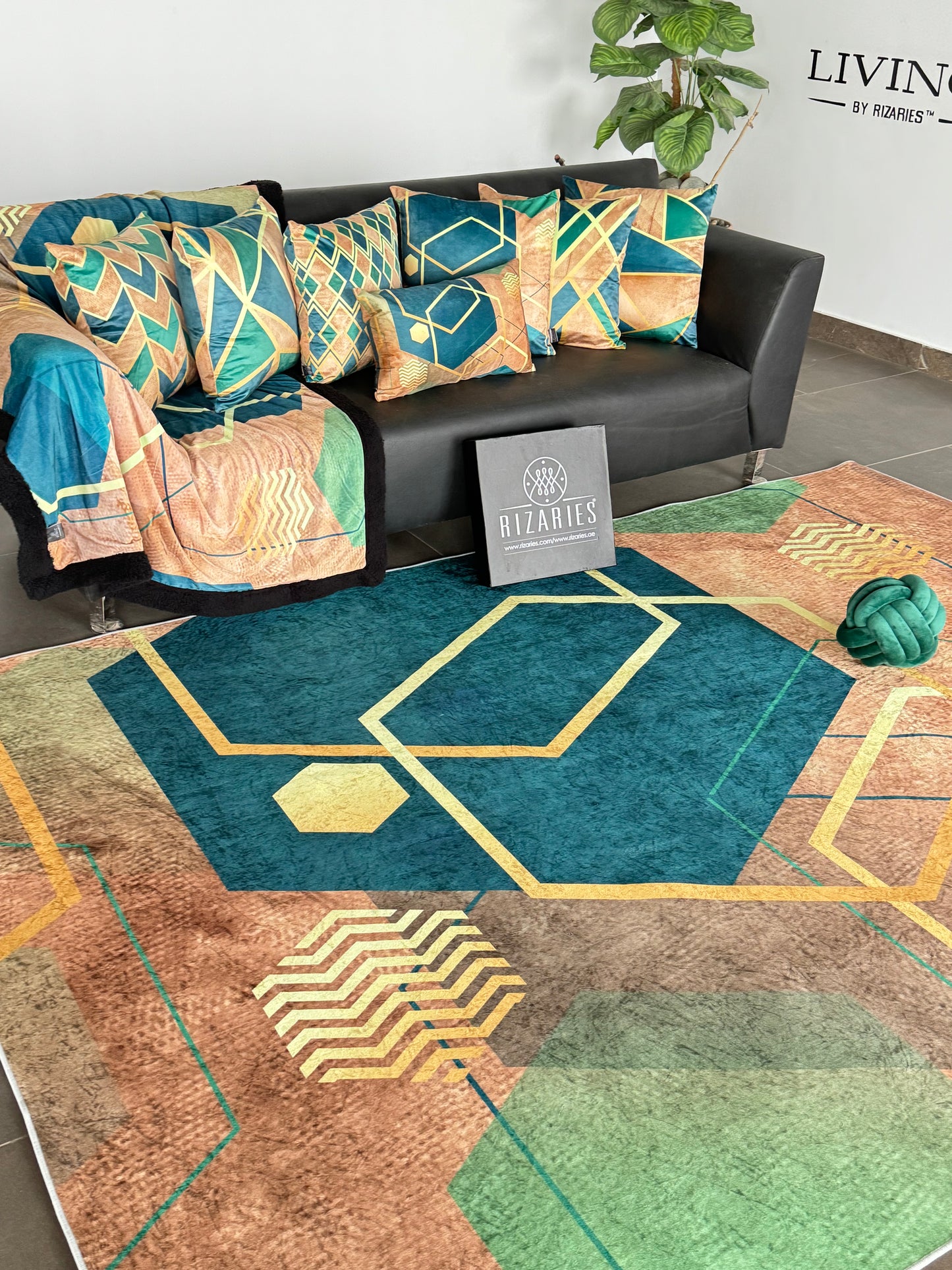 Emerald Copper Abstract Geo Centerpiece (Rug)