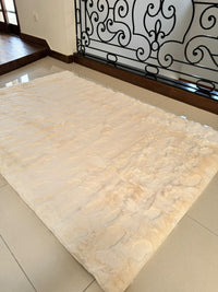 SuperSoft Cloud Stone Fur Centerpiece (Rug)