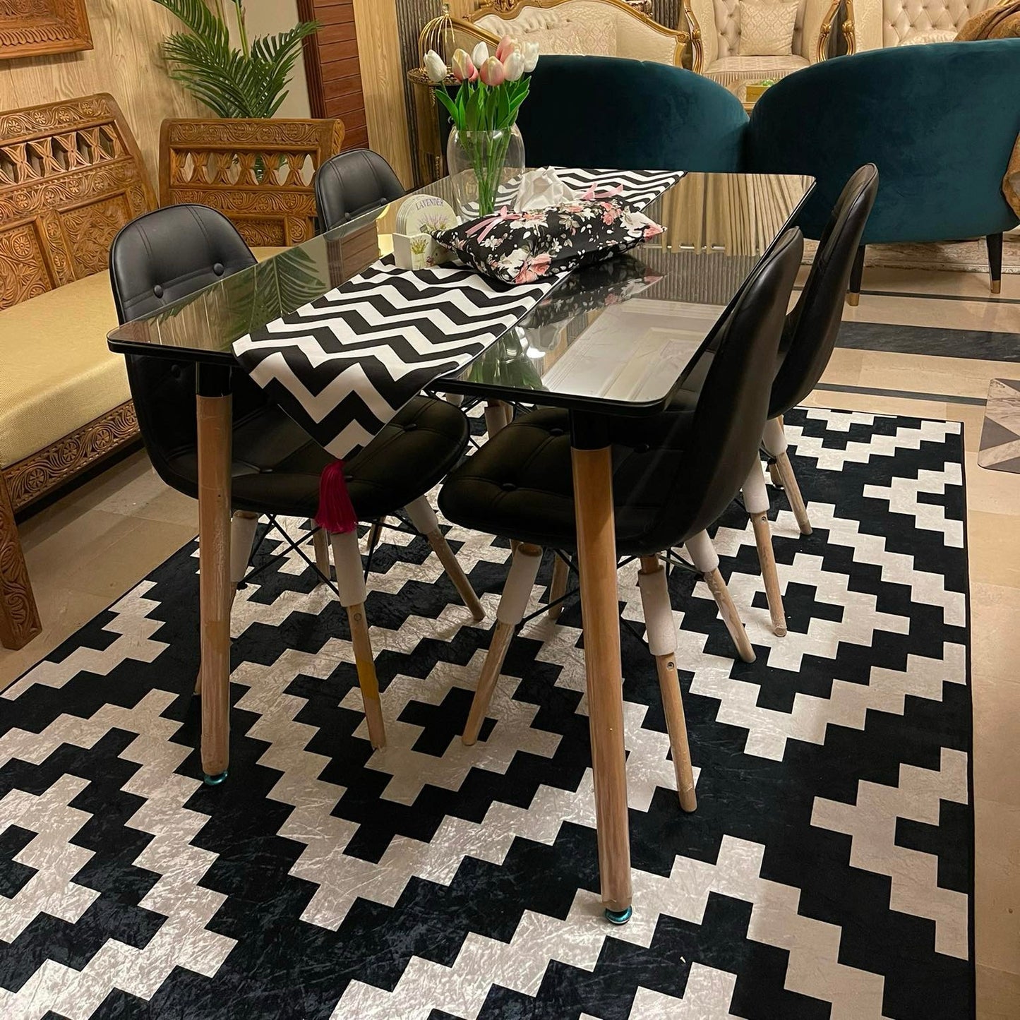 Black and White Geometric Centerpiece (Rug)