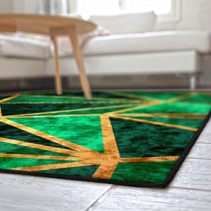 Green Geo Metallic Centerpiece (Rug)