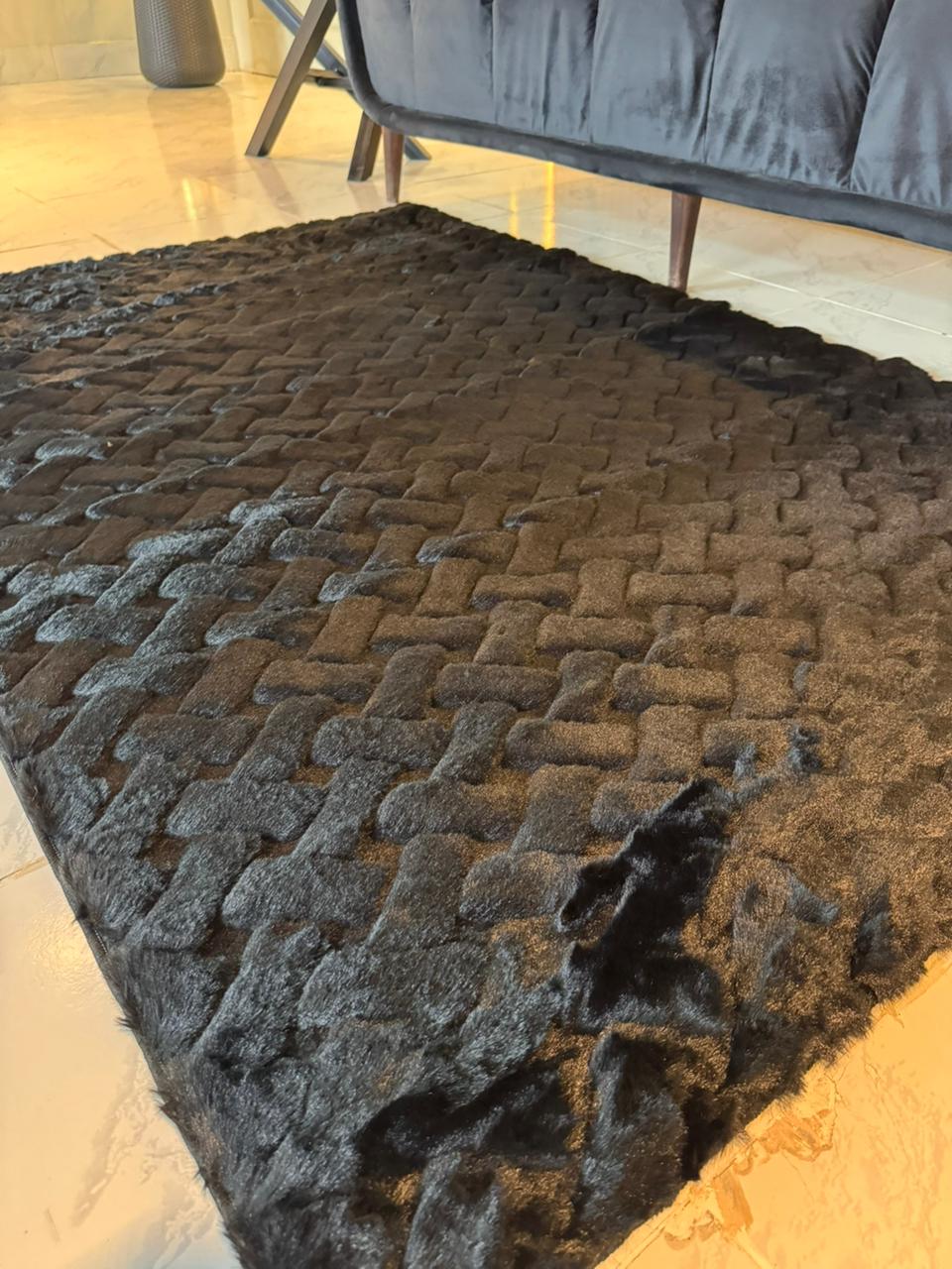 SuperSoft Brick Pattern Fur Centerpiece (Rug)