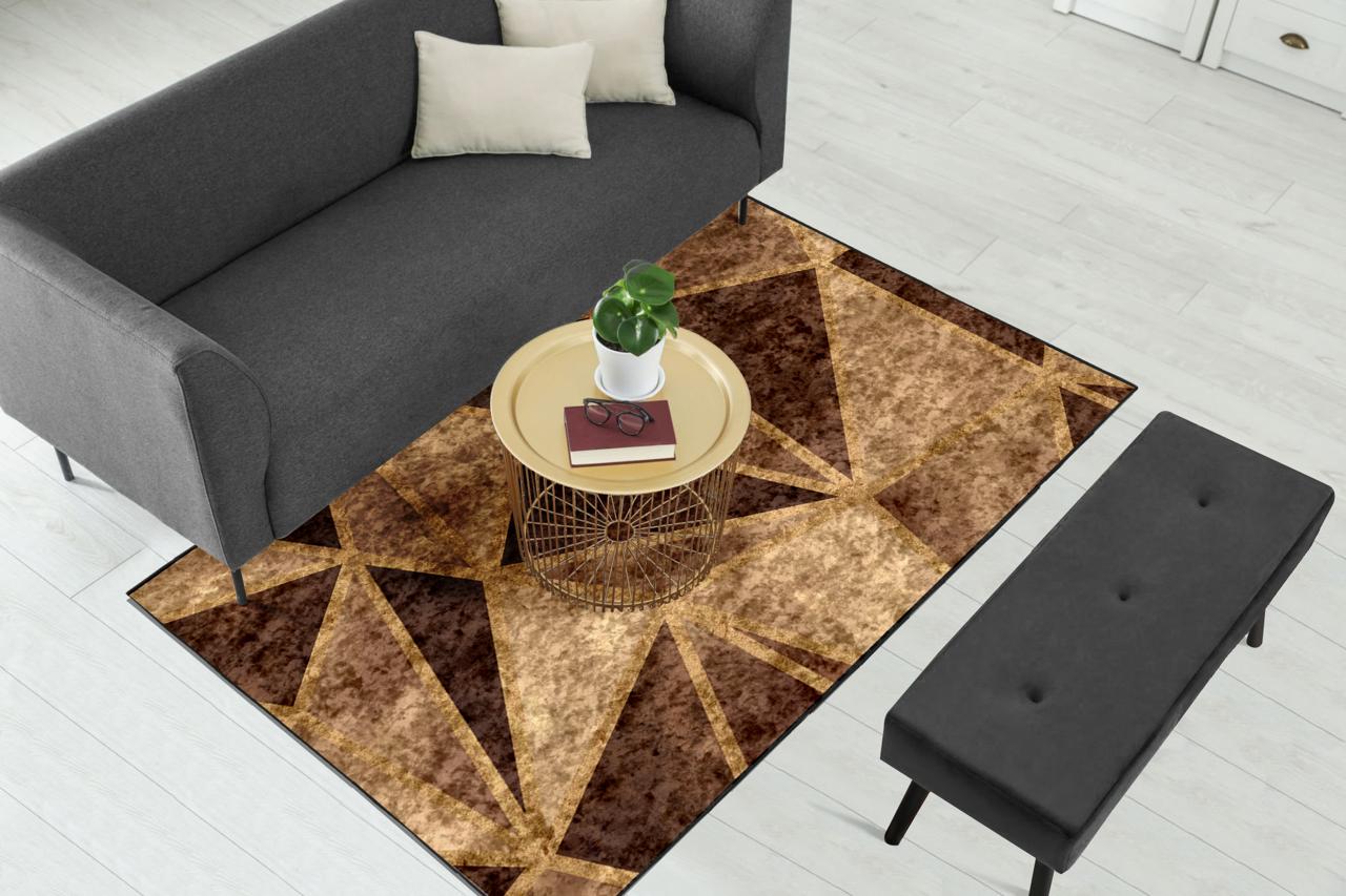 Copper Gold Triangle Centerpiece (Rug) (CLEARANCE SALE)