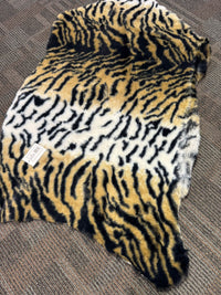 Thumbnail for SuperSoft Tiger Skin Imitation Fur Skin/Rug