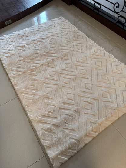 Luxe Geometric Soft Rug