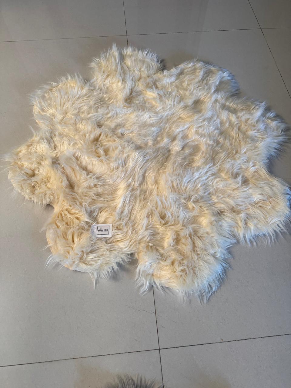 SuperSoft Imitation Faux Rabbit Fur Flower Mat