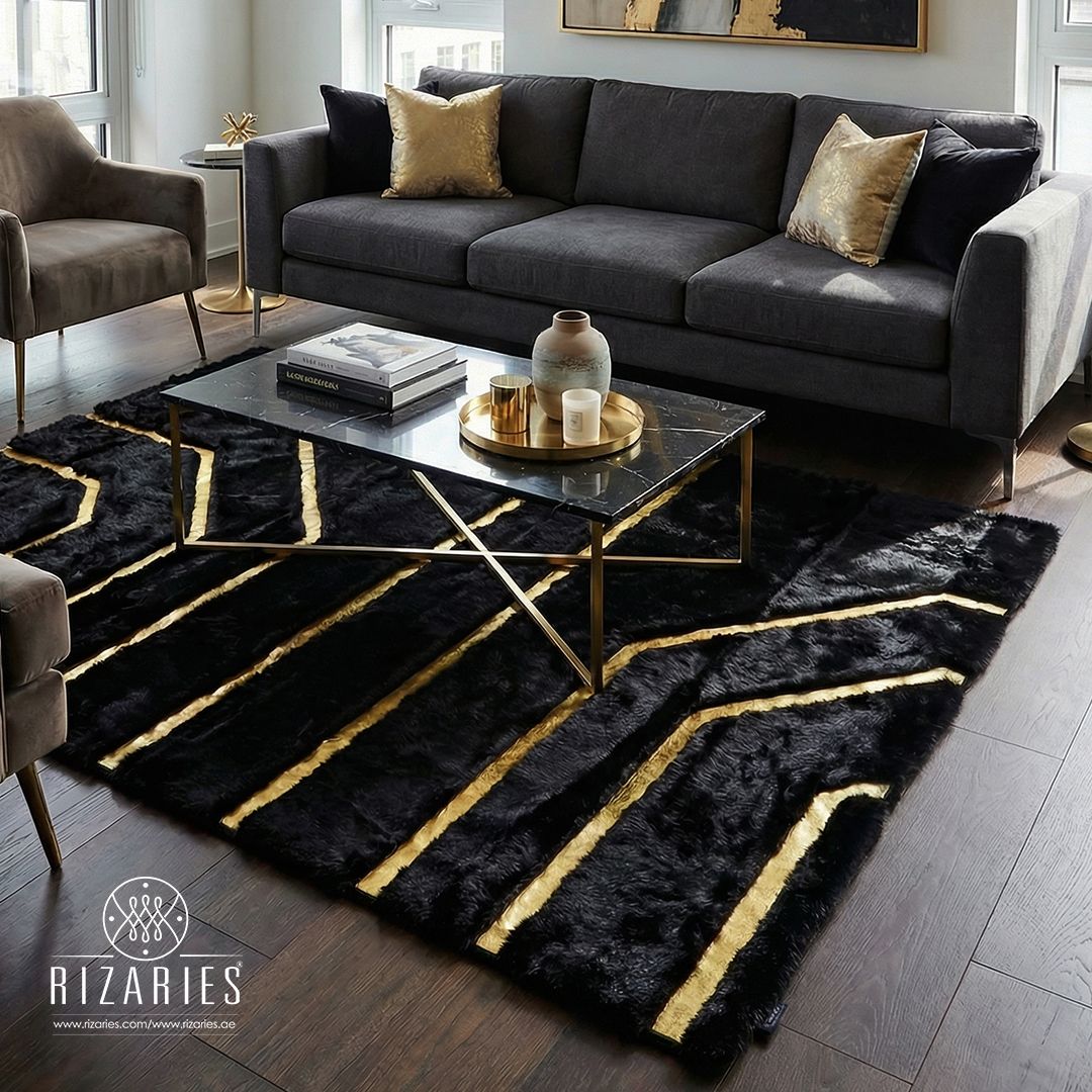 SuperSoft Plain Fur with Gold Centerpiece (Rug)