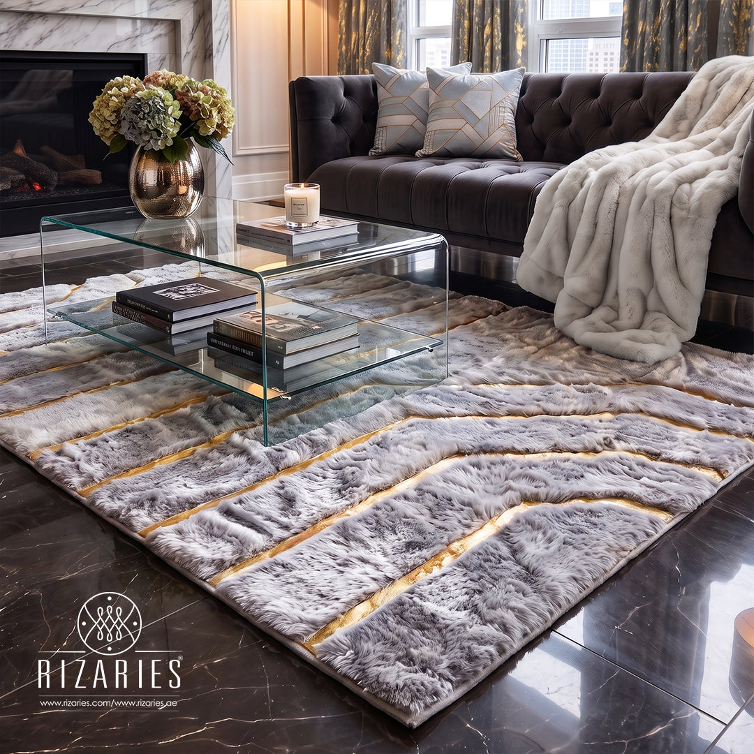 SuperSoft Plain Fur with Gold Centerpiece (Rug)