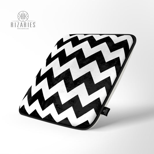 Super Soft Black & White Chair Pad/Cushion