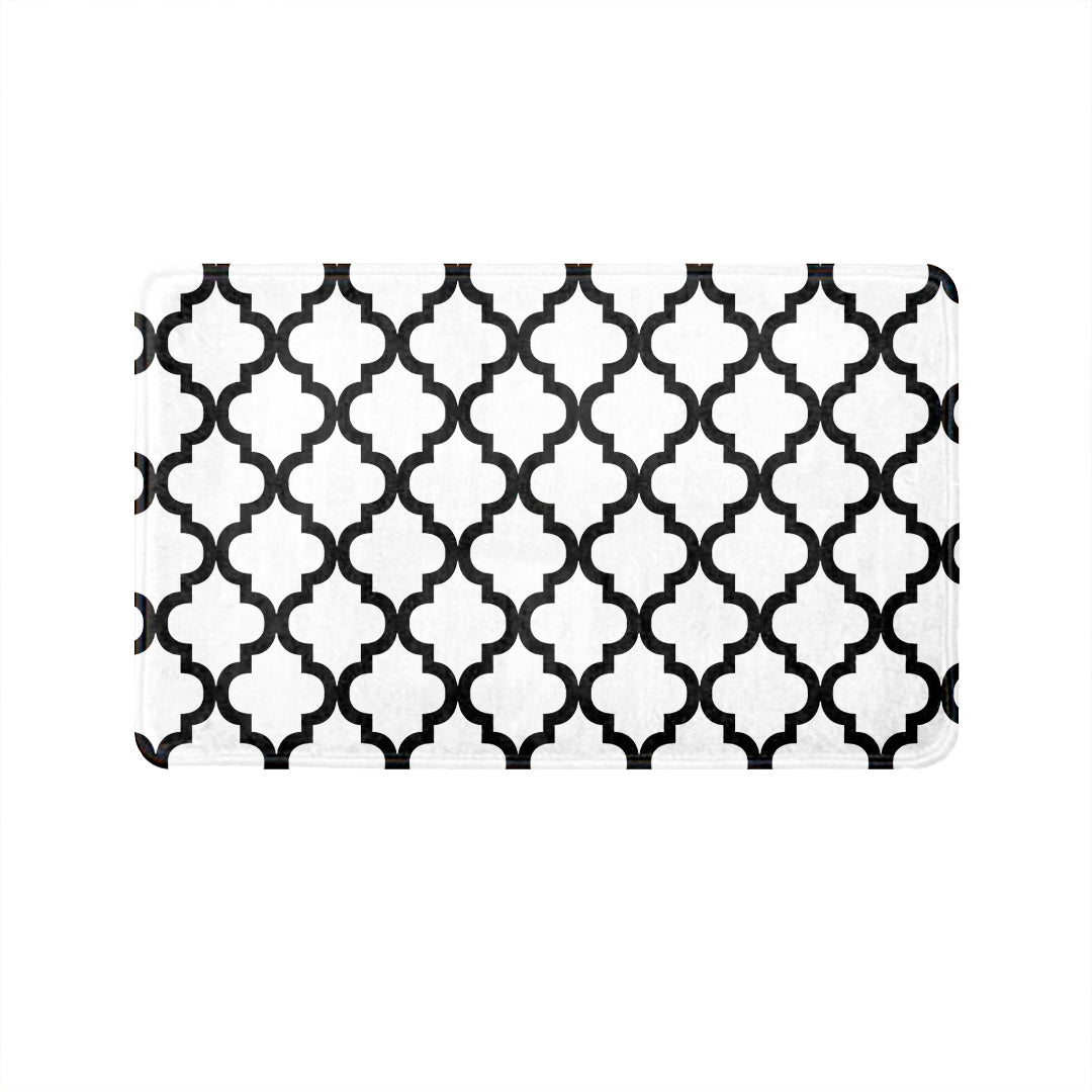 Super Soft White and Black Quatrefoil Door Mat