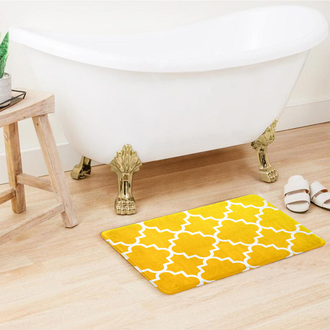 SuperSoft Yellow Quatrefoil Door Mat