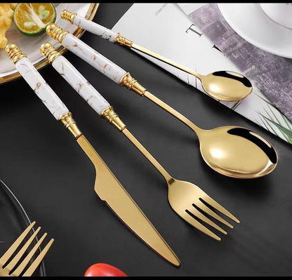 Gold cutlery set with Marble Effect