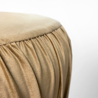 Soft Modern Wrinkle Pattern Round Ottoman