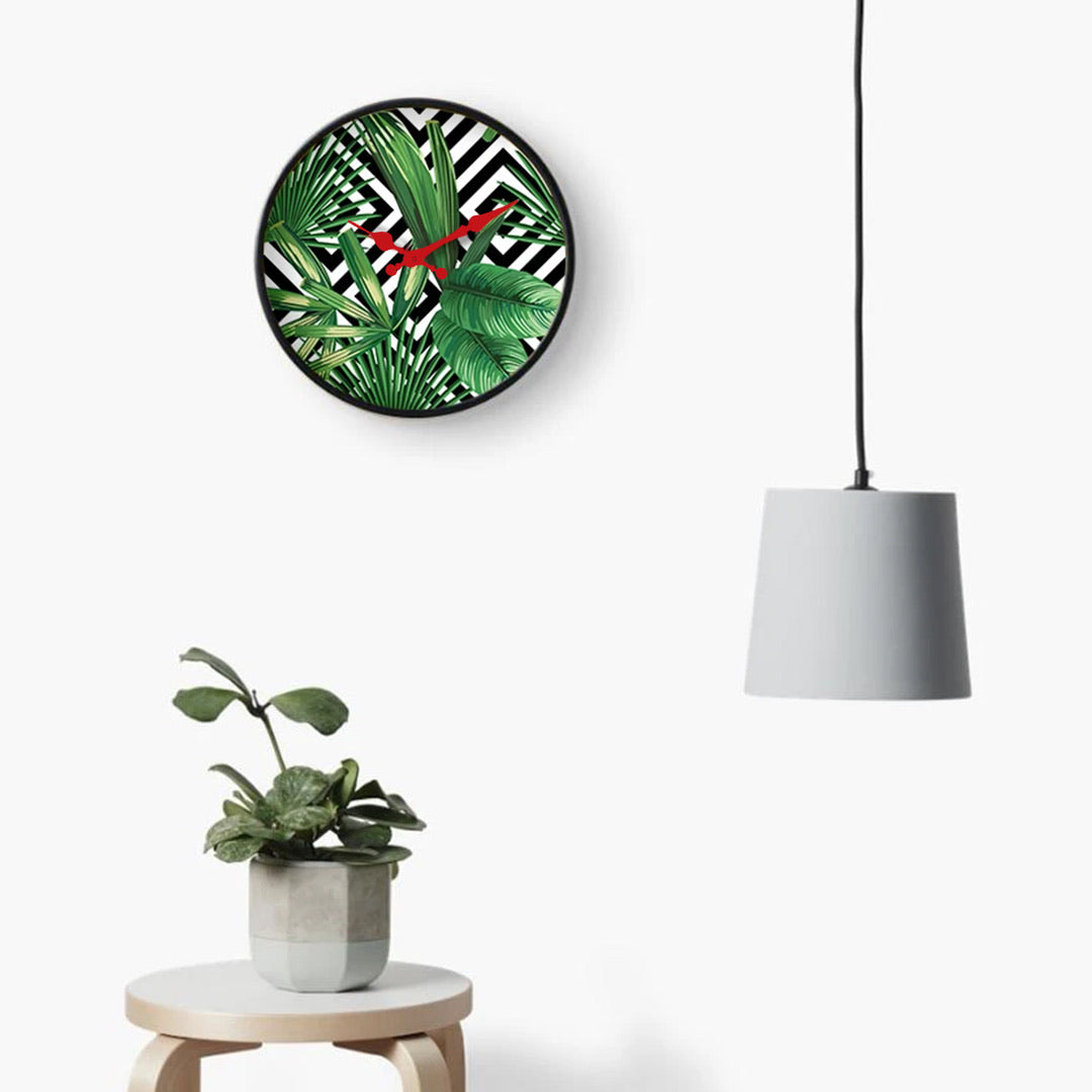 Tropical Geometric Wall Clock